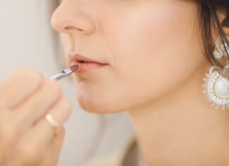 Czy szminką i pomadka to to samo?