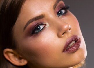 Czy usta rosną z wiekiem?