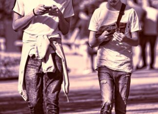 Co przyciąga uwagę facetów?