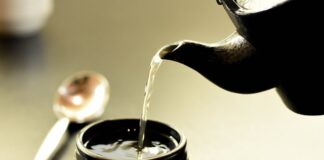 Czym doprawić zupę dyniową?